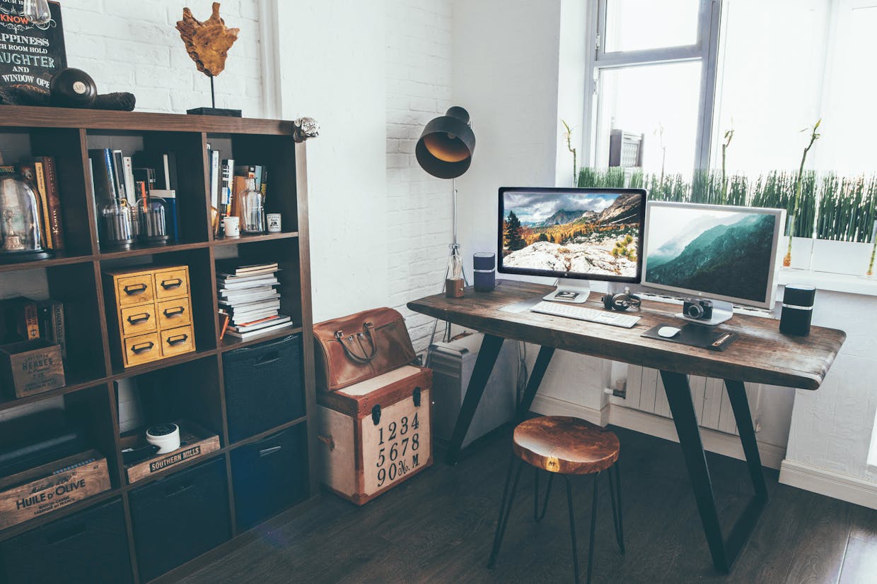 Anyone have an office space that looks this awesome?!