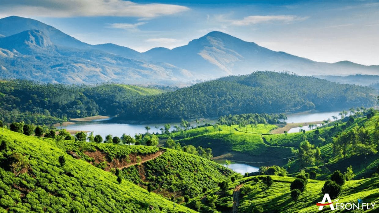 Why do people like Munnar?