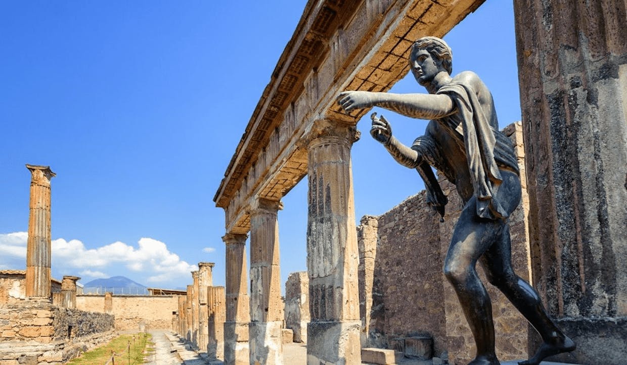 Hello,  From Rome, can you easily do a day trip by train to Pompeii?   So, Rome to Pompeii and return to Rome in one day.  Do you have to reserve to visit Pompeii or can you just buy an entry ticket (if needed) once on site?   Any advice on what train(s) to take would be appreciated.  Thanks.  Andy