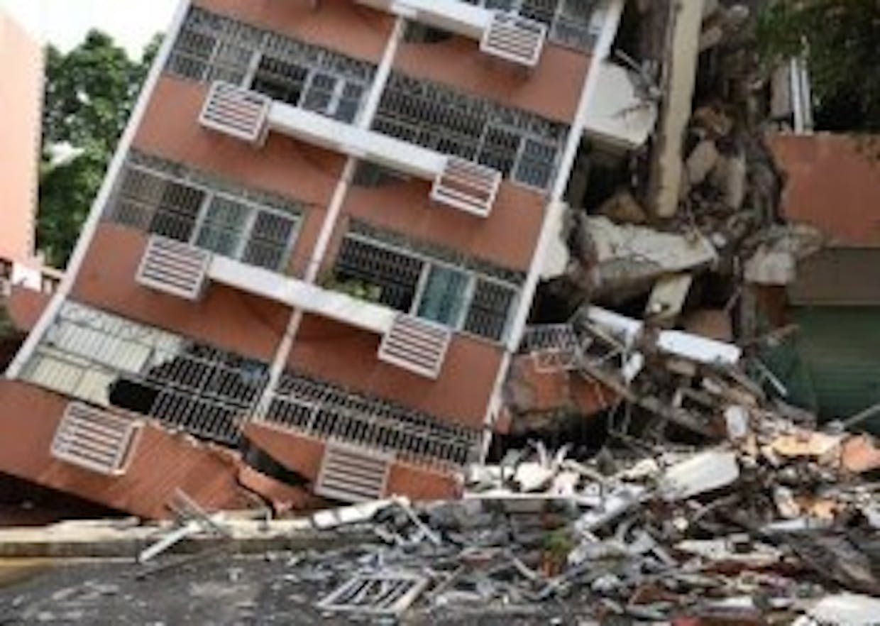 What are the reasons of Building Collapse?