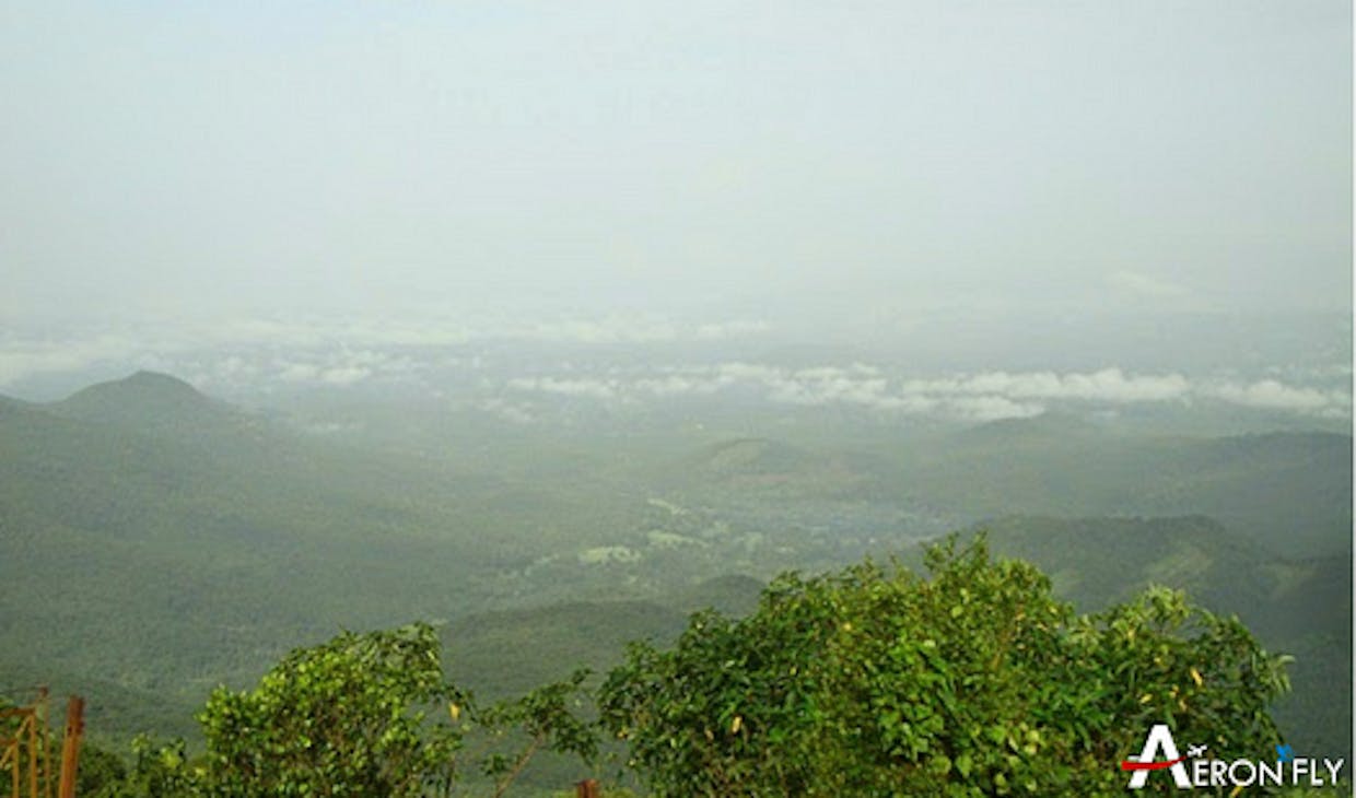Which is the best place to visit in Maharashtra, and how to reach there?