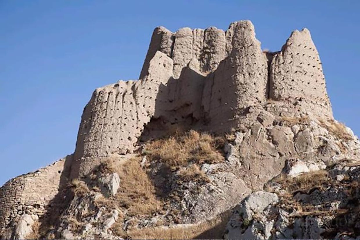 دژ-وان